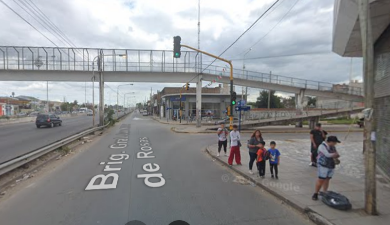 PALABRAS DE NUESTRA GENTE: HOLA, QUISIERA HACER UNA DENUNCIA: