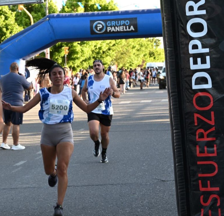LA ATLETA VIRREYPINENSE KAREN AYALA TERCERA EN MENDOZA